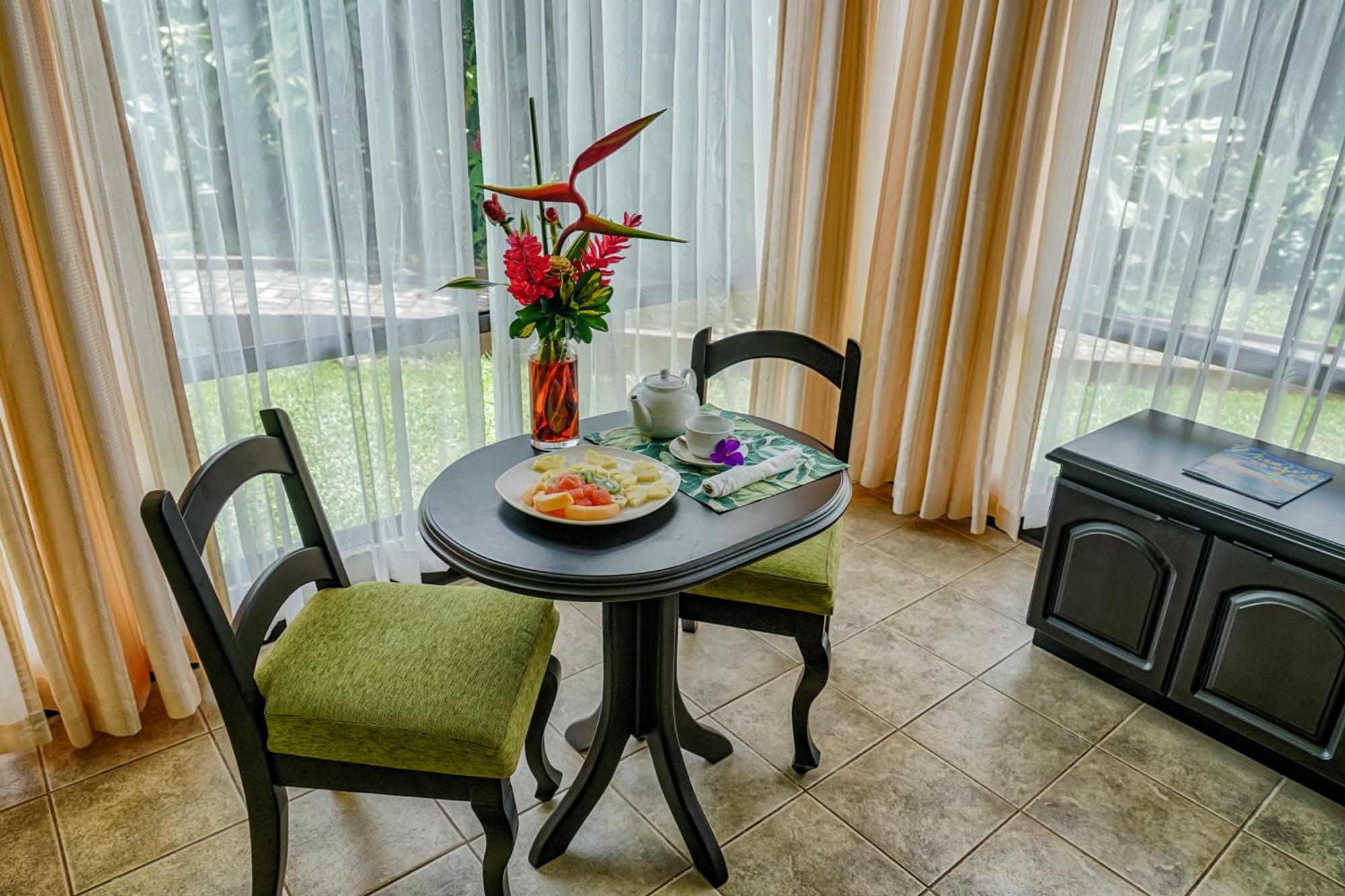 Montana De Fuego All Inclusive La Fortuna Room photo