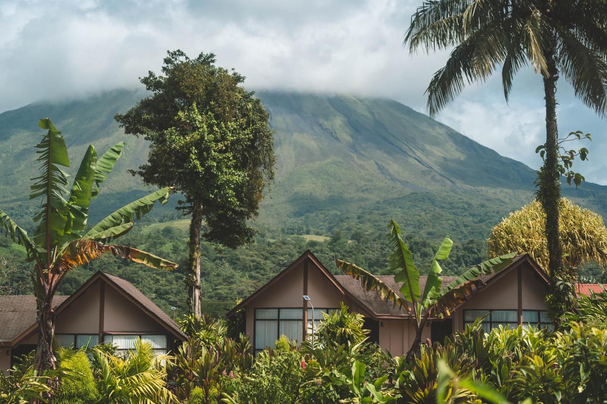 Montana De Fuego All Inclusive La Fortuna Exterior photo